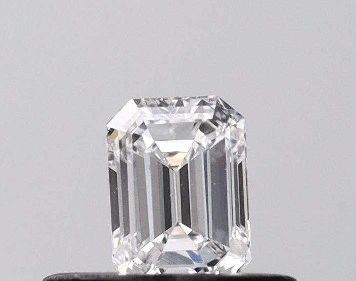 0.31 ct Emerald lab_grown_diamond