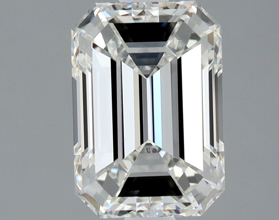 1.70 ct Emerald diamond