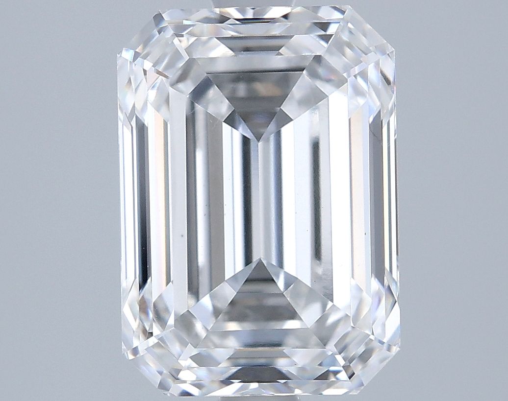 2.56 ct. emerald Lab Grown Diamond front image