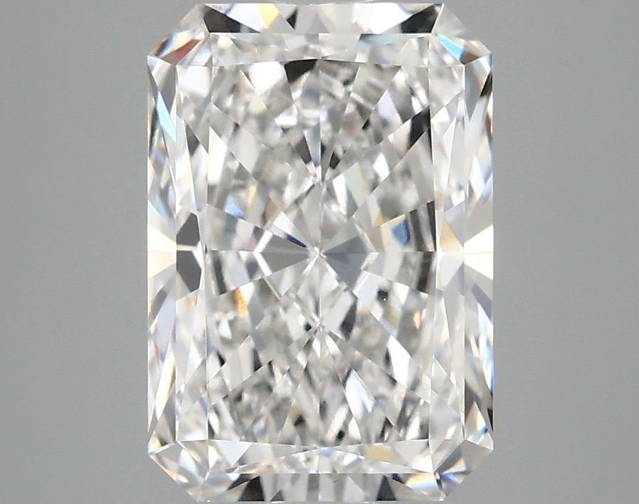 3.08 ct. radiant Lab Grown Diamond front image