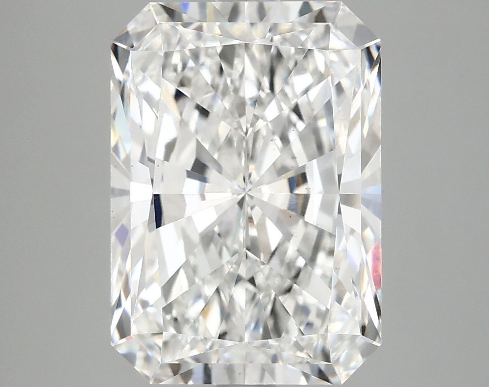 3.90 ct. radiant Lab Grown Diamond front image