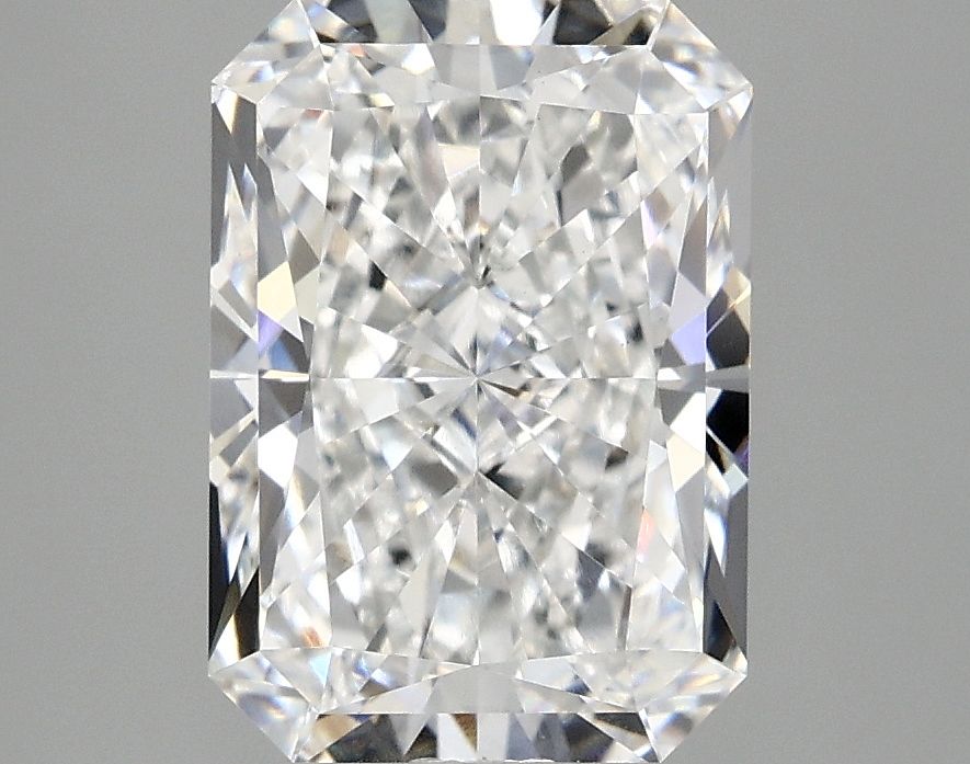 3.04 ct. radiant Lab Grown Diamond front image