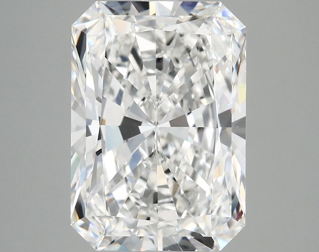 5.06 ct. radiant Lab Grown Diamond front image