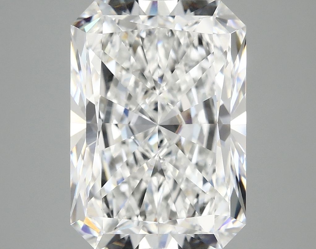 5.07 ct. radiant Lab Grown Diamond front image