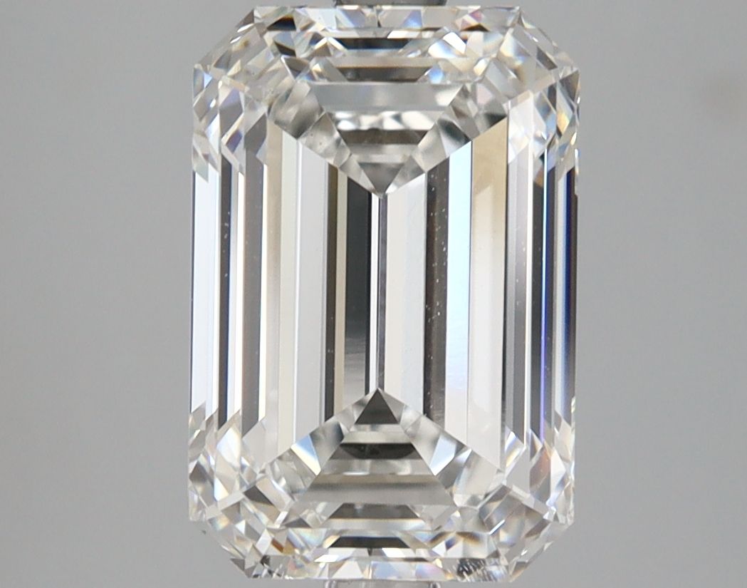 4.09 ct. emerald Lab Grown Diamond front image