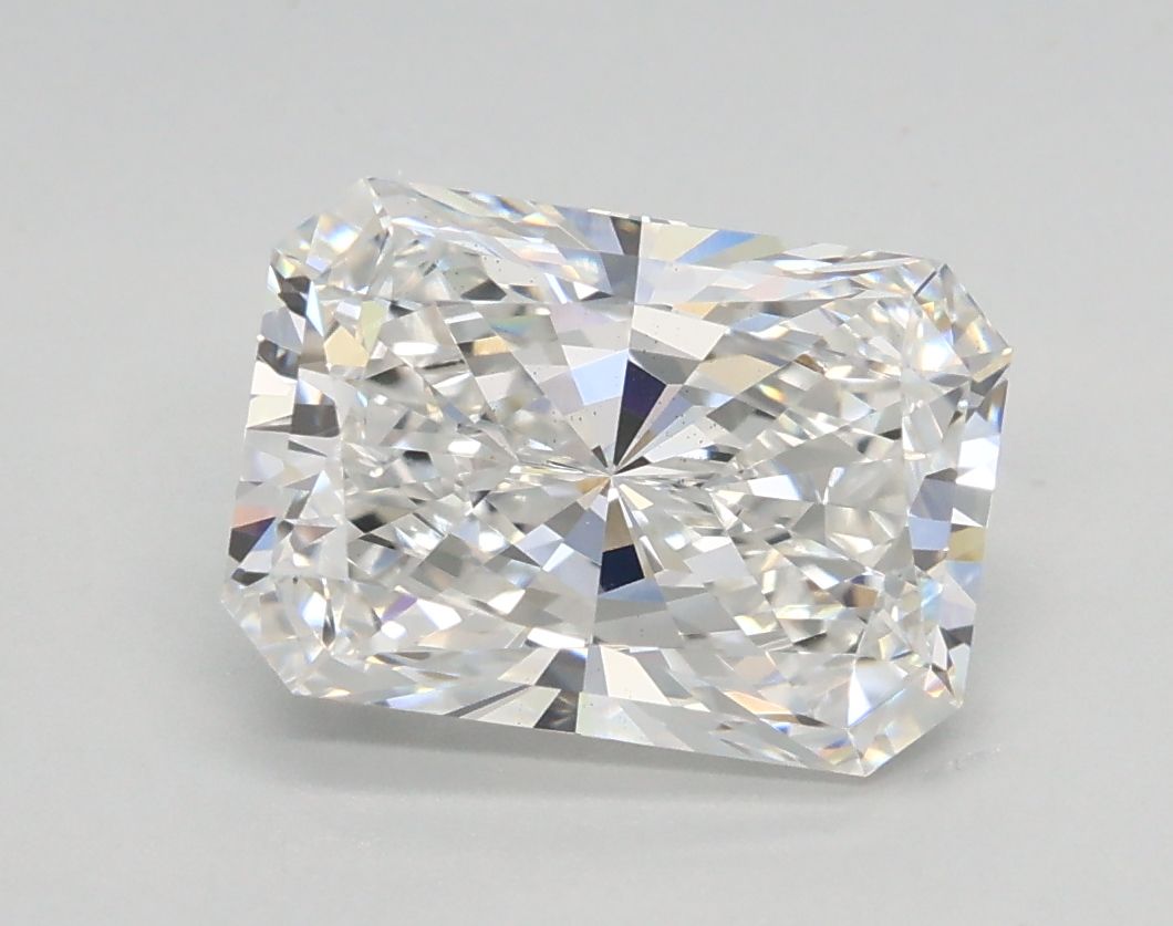 1.58 ct. radiant Lab Grown Diamond front image