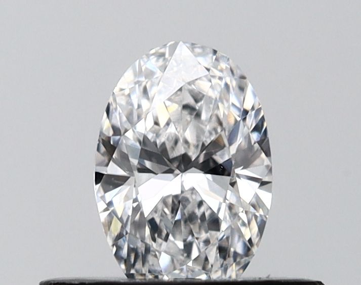 0.4 ct lab-grown Oval Diamond