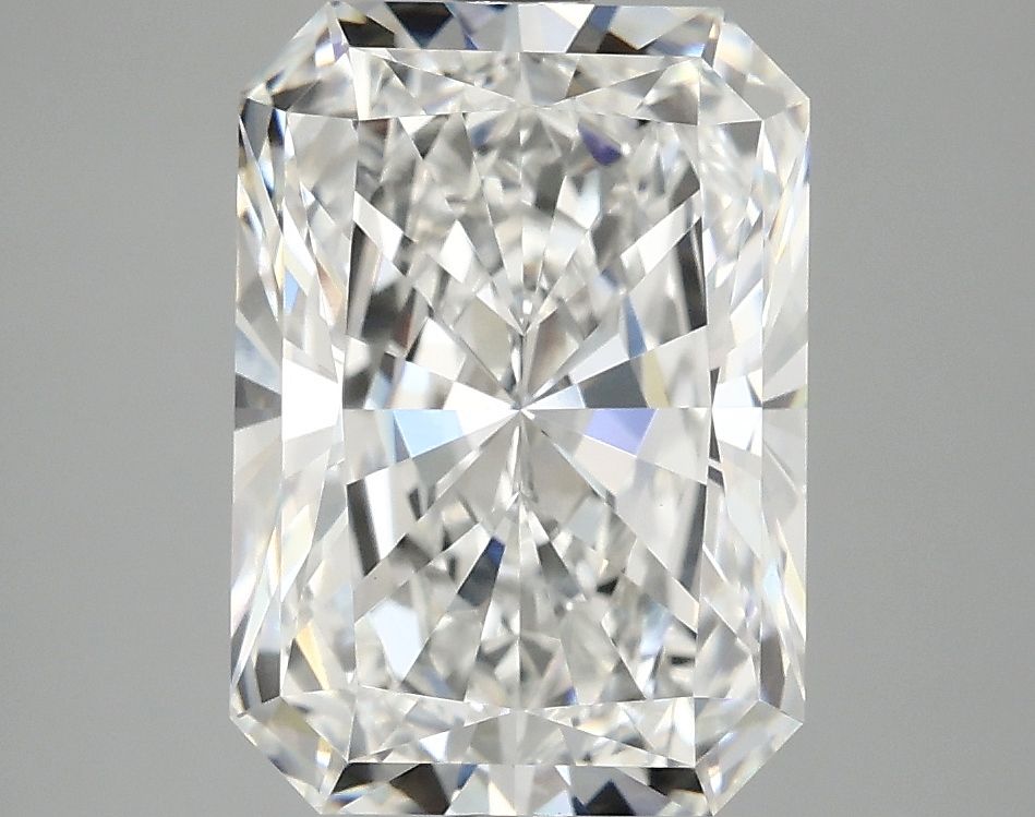 3.92 ct. radiant Lab Grown Diamond front image