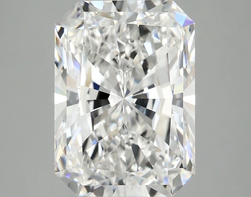 5.09 ct. radiant Lab Grown Diamond front image