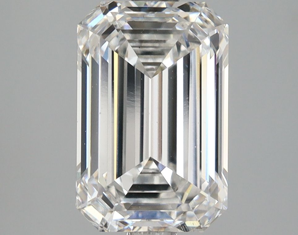 3.09 ct. emerald Lab Grown Diamond front image