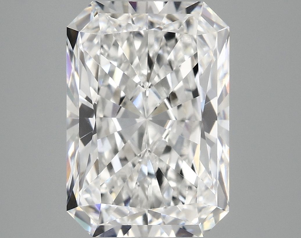 4.24 ct. radiant Lab Grown Diamond front image