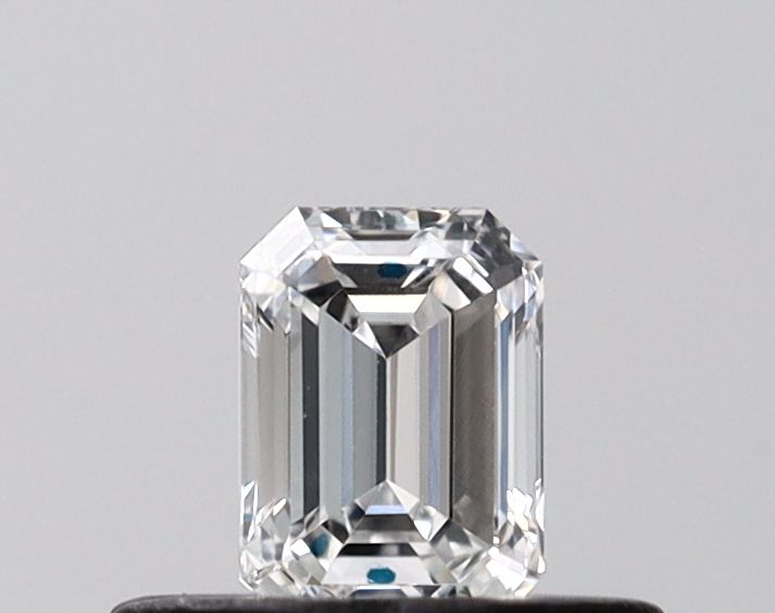 0.31 ct Emerald lab_grown_diamond