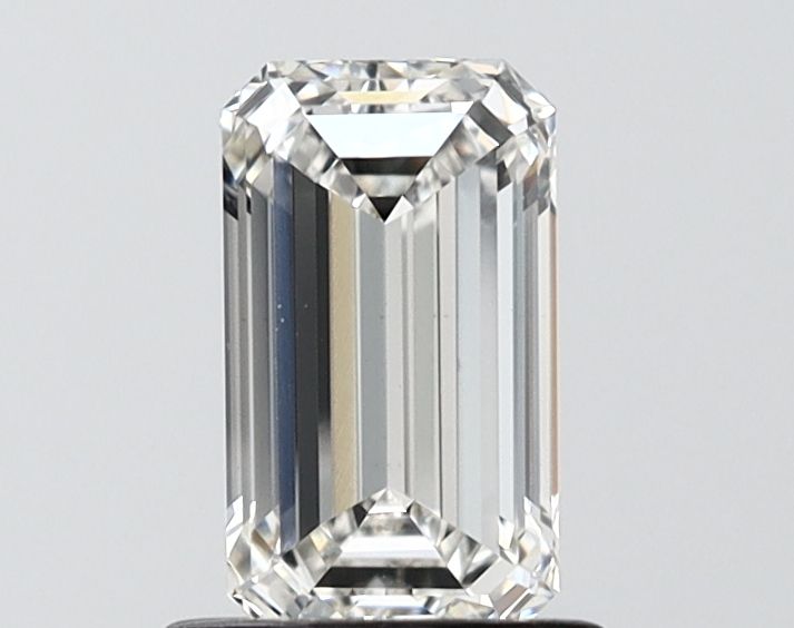 1.00 ct Emerald diamond