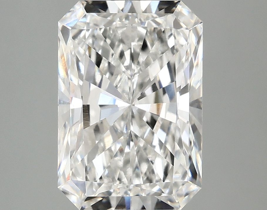 3.09 ct. radiant Lab Grown Diamond front image