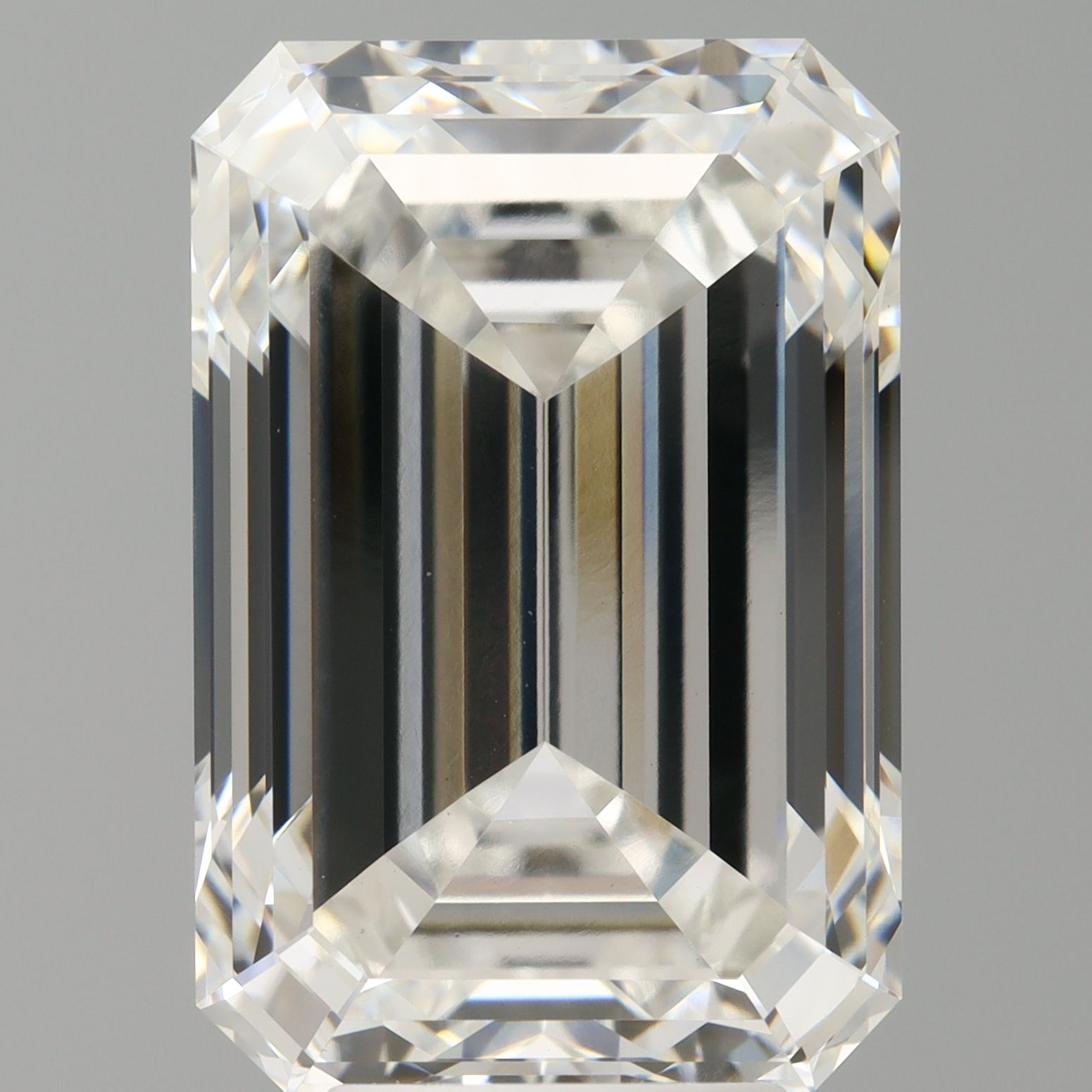 7.57 ct. emerald Lab Grown Diamond front image