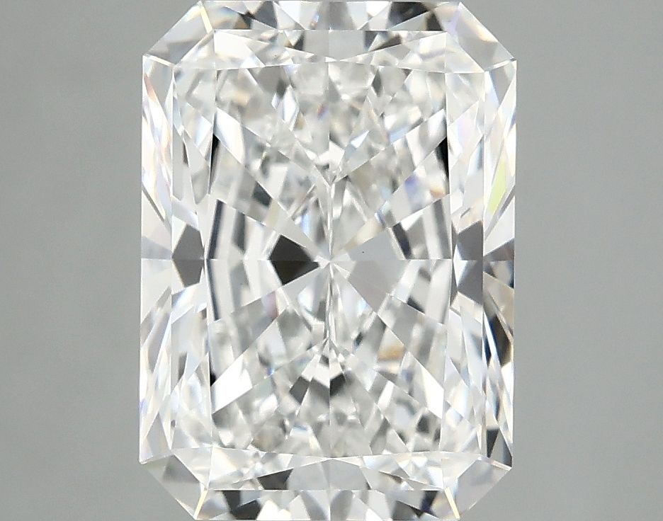 4.03 ct. radiant Lab Grown Diamond front image