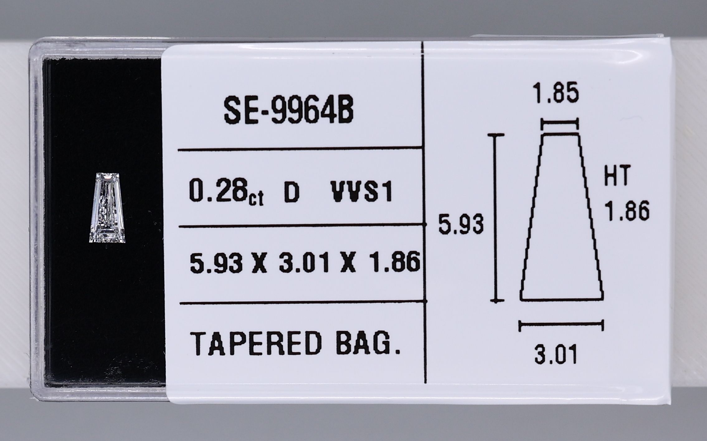 0.28 Carat Tapered baguette Diamond D VVS1