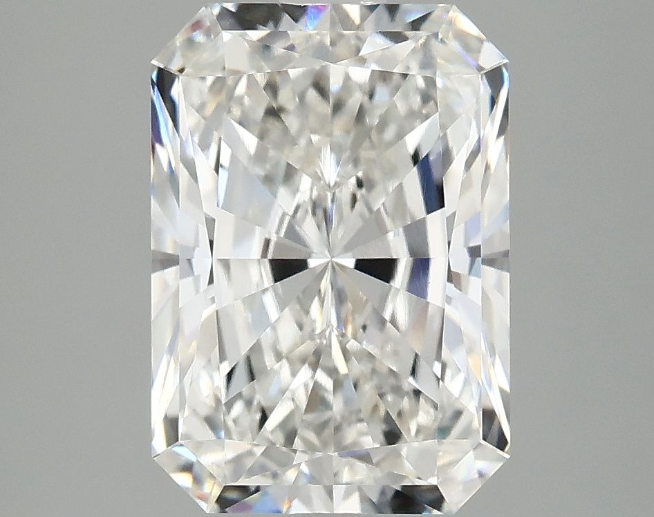 2.97 ct. radiant Lab Grown Diamond front image