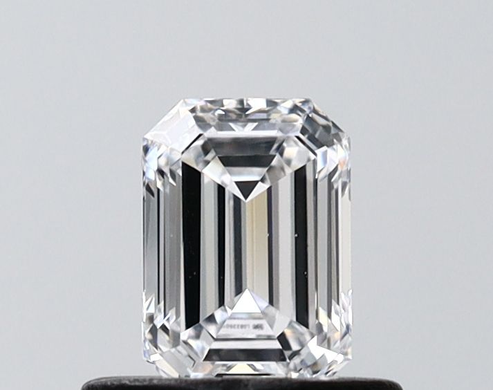 0.52 ct. emerald Lab Grown Diamond front image