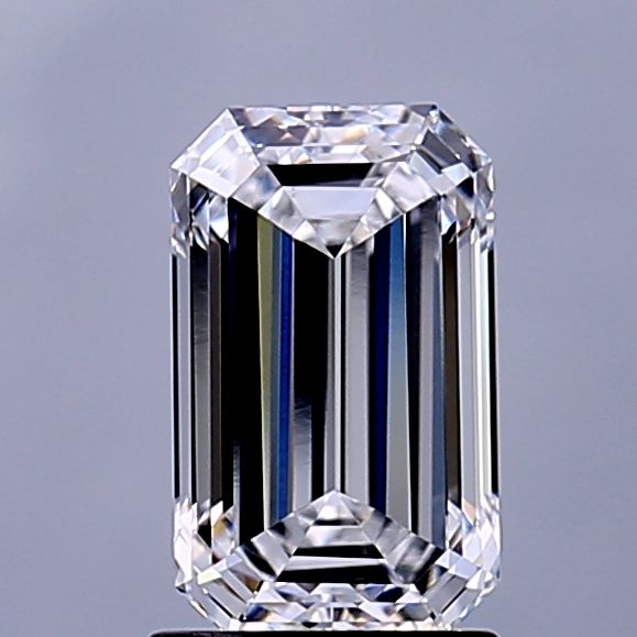 1.59 ct. emerald Lab Grown Diamond front image