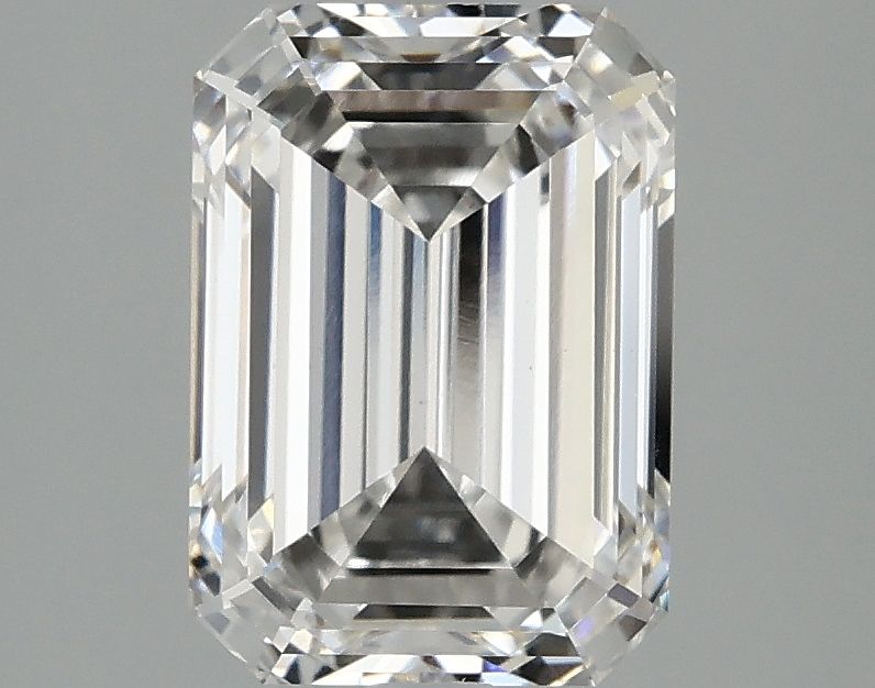 2.56 ct. emerald Lab Grown Diamond front image