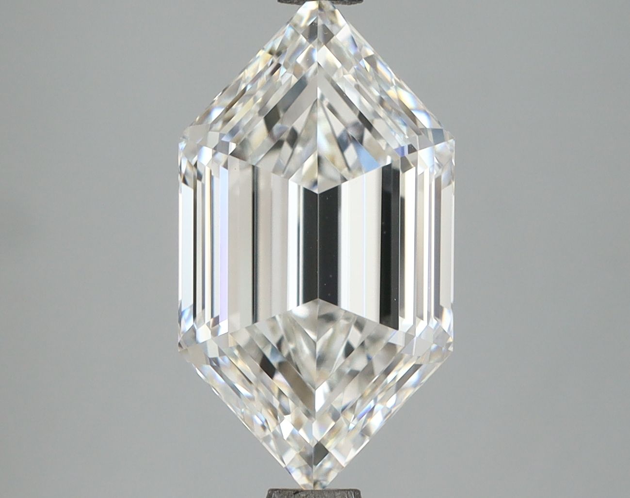 4.09 ct lab-grown Hexagonal Diamond