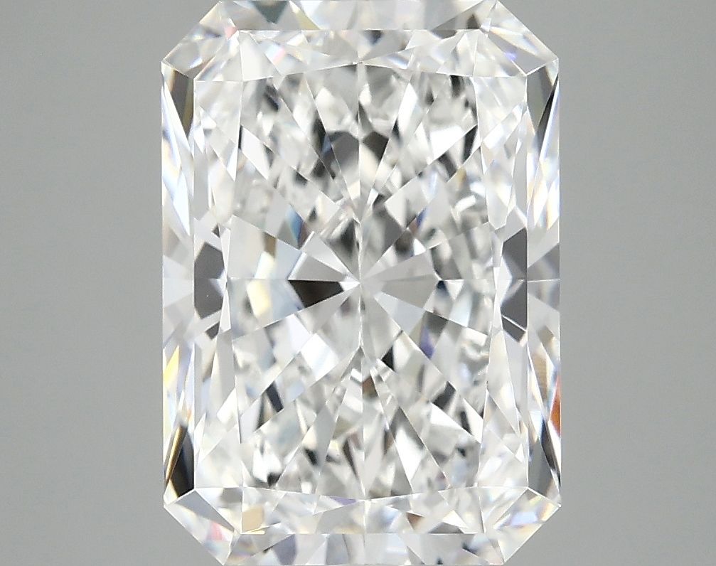 4.19 ct. radiant Lab Grown Diamond front image