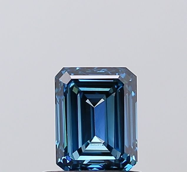1.01 ct. emerald Lab Grown Diamond front image