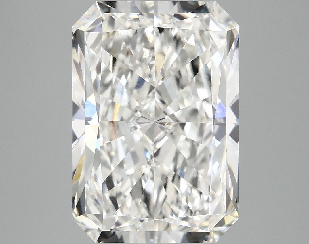 4.93 ct. radiant Lab Grown Diamond front image