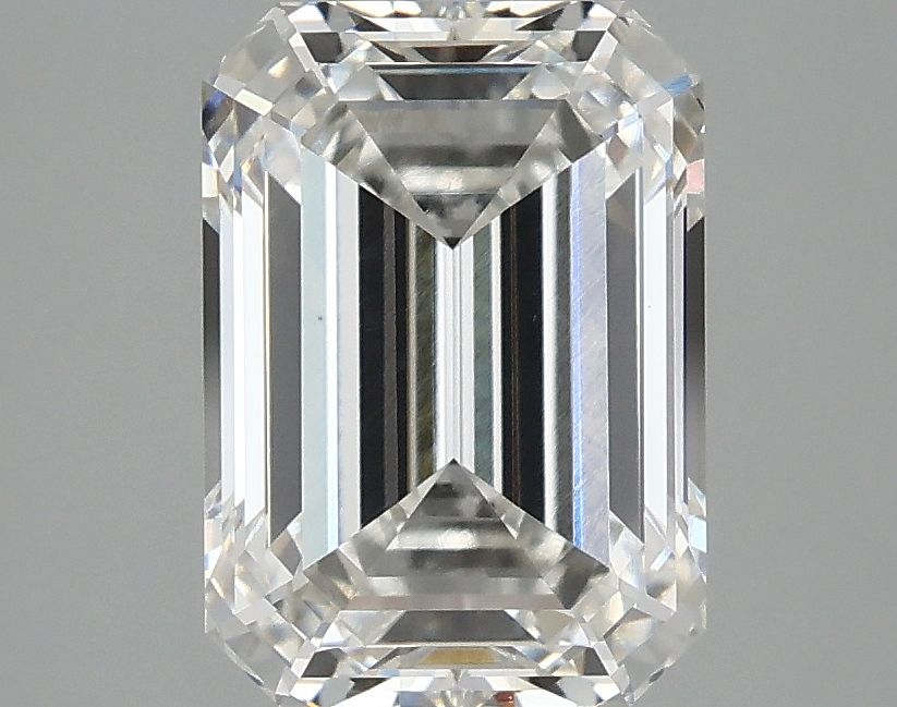 3.1 carat f VVS2 EX Cut IGI emerald diamond