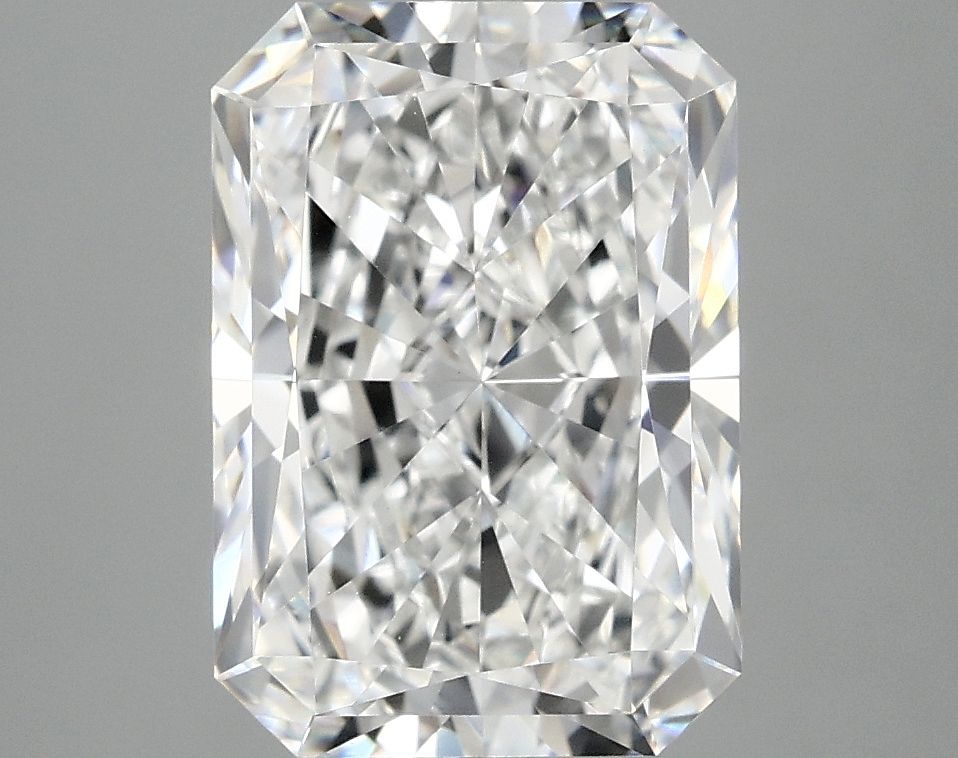 4.09 ct. radiant Lab Grown Diamond front image