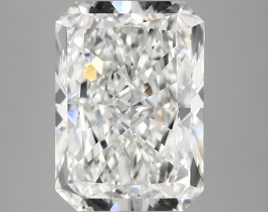5.07 ct. radiant Lab Grown Diamond front image