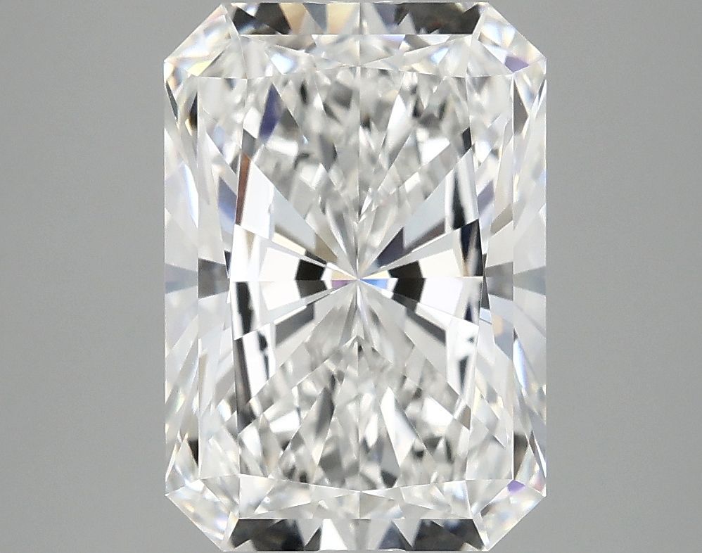 4.18 ct. radiant Lab Grown Diamond front image