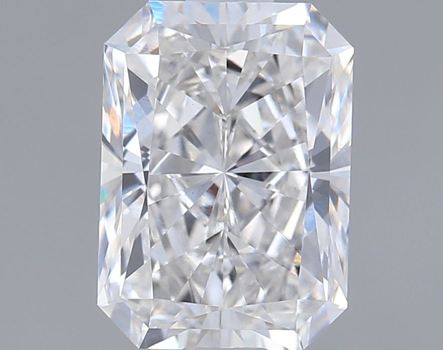 1.52 ct lab-grown Radiant Diamond