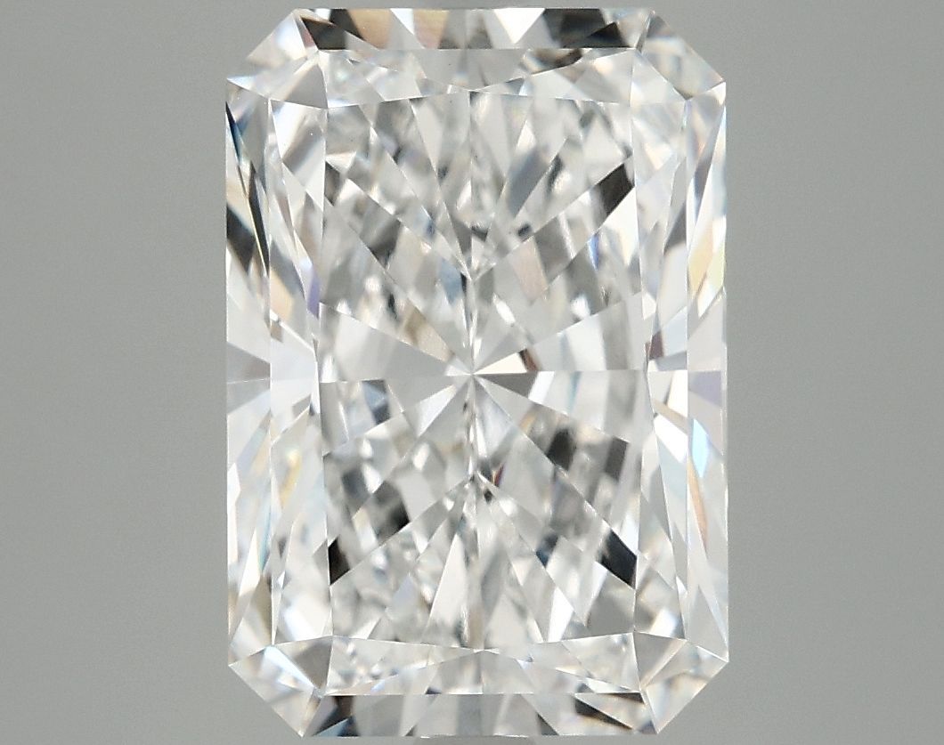 5.08 ct. radiant Lab Grown Diamond front image