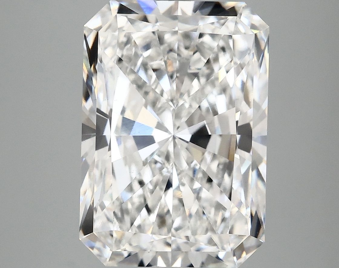 5.04 ct. radiant Lab Grown Diamond front image