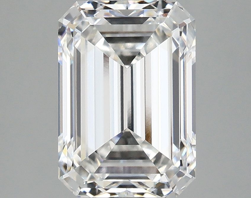 3.10 ct. emerald Lab Grown Diamond front image