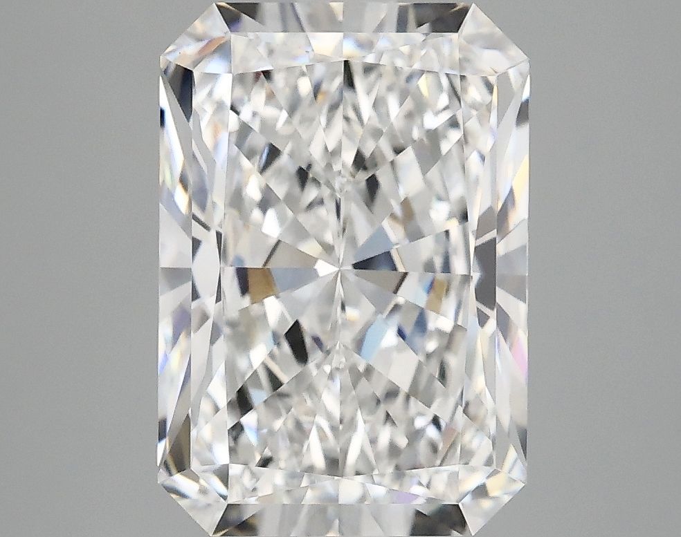 4.05 ct. radiant Lab Grown Diamond front image
