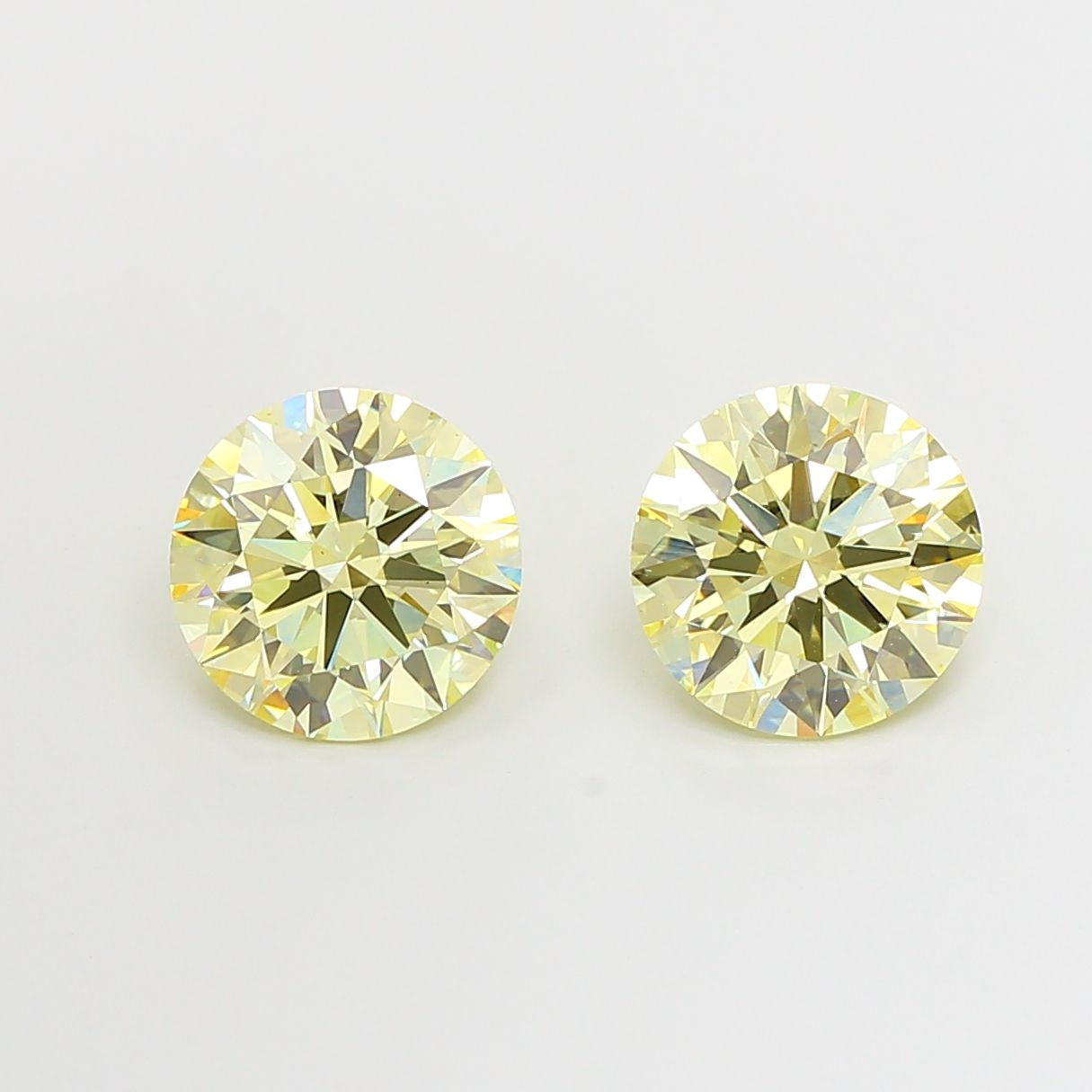 2.53 ct. round Lab Grown Diamond front image