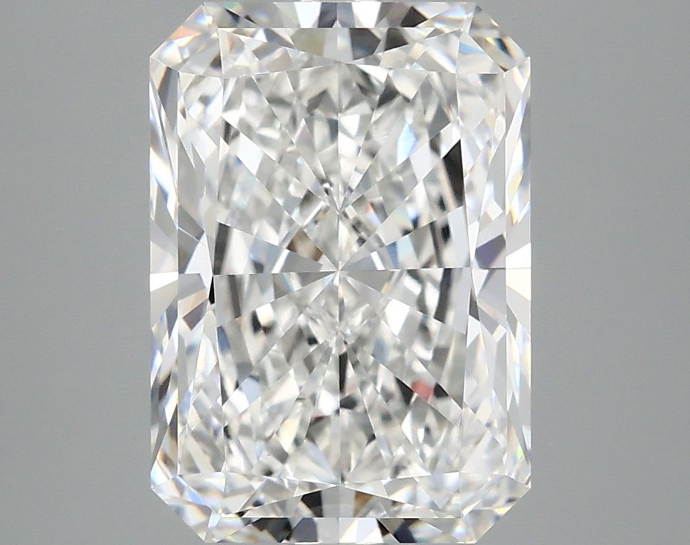 4.17 ct. radiant Lab Grown Diamond front image