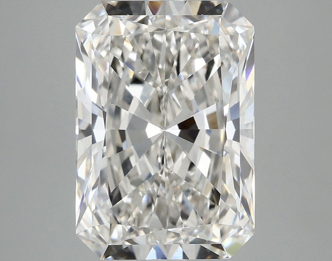 5.07 ct. radiant Lab Grown Diamond front image