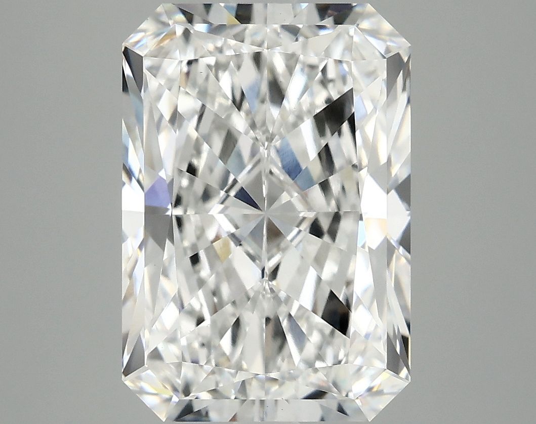 4.88 ct. radiant Lab Grown Diamond front image