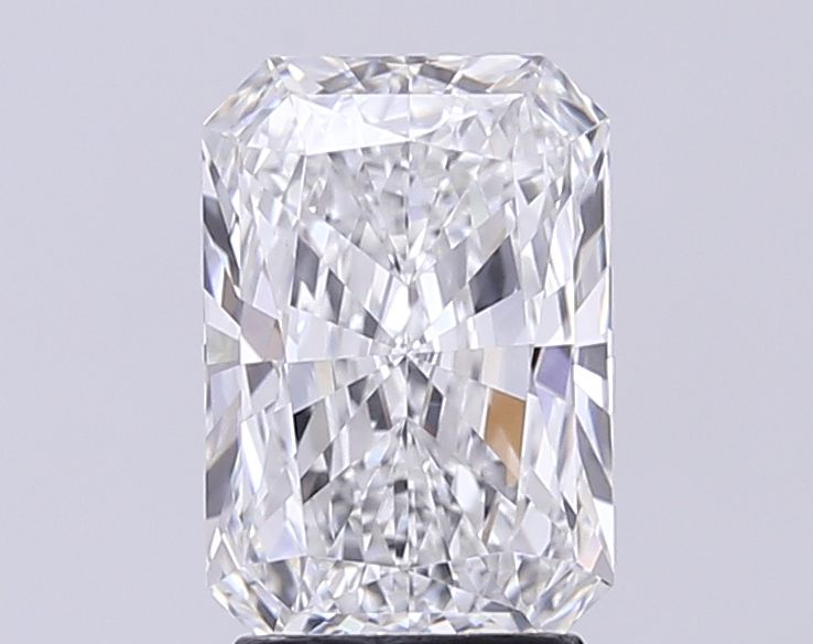 2.53 ct. radiant Lab Grown Diamond front image