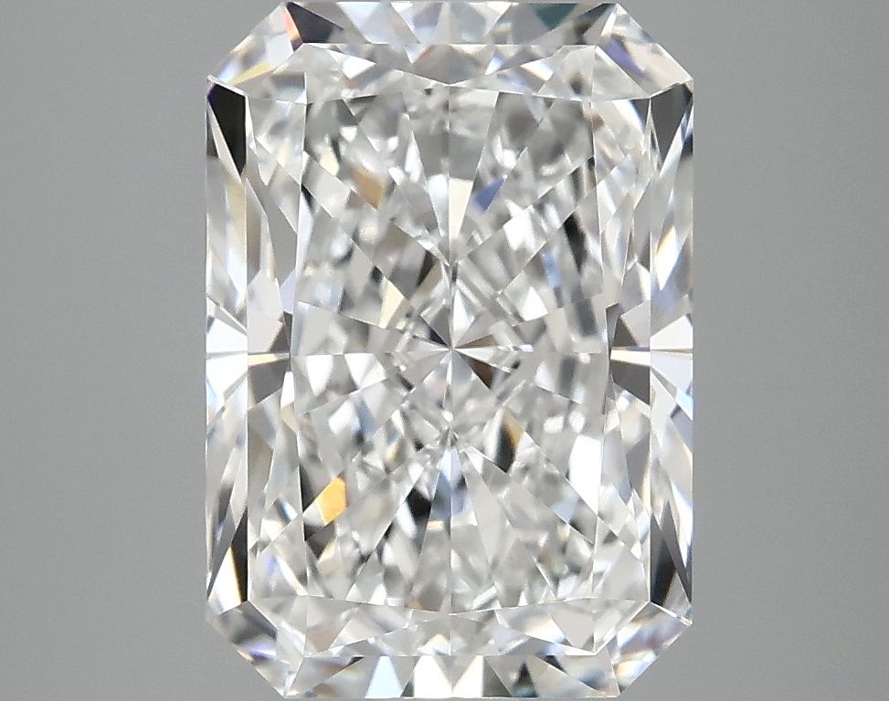 4.05 ct. radiant Lab Grown Diamond front image