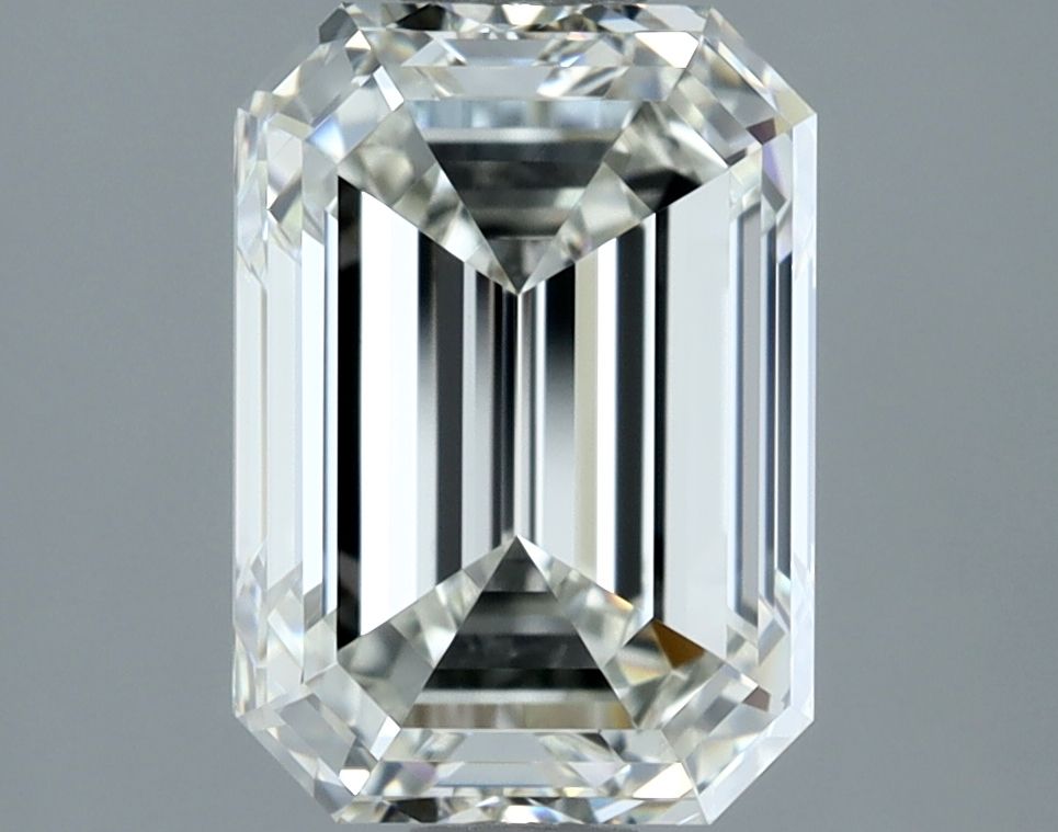 2.51 ct Emerald diamond
