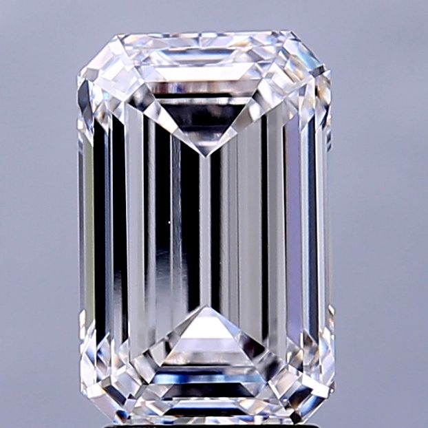 3.00 ct. emerald Lab Grown Diamond front image