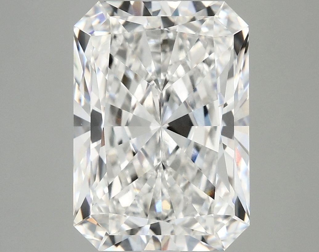 5.09 ct. radiant Lab Grown Diamond front image