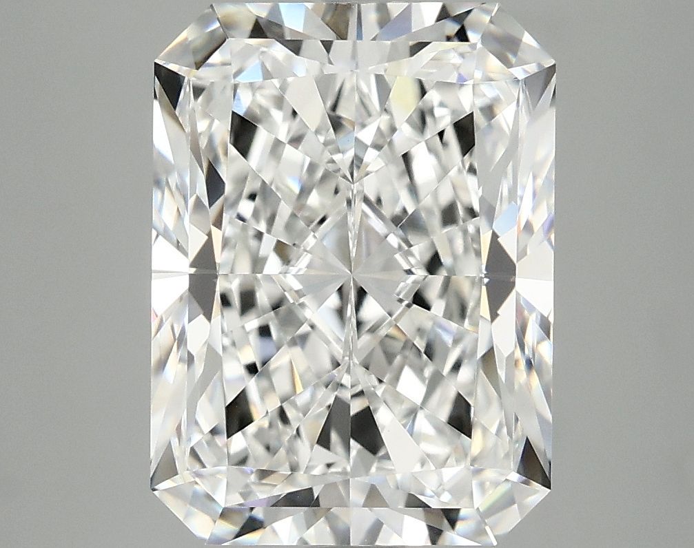 4.91 ct. radiant Lab Grown Diamond front image
