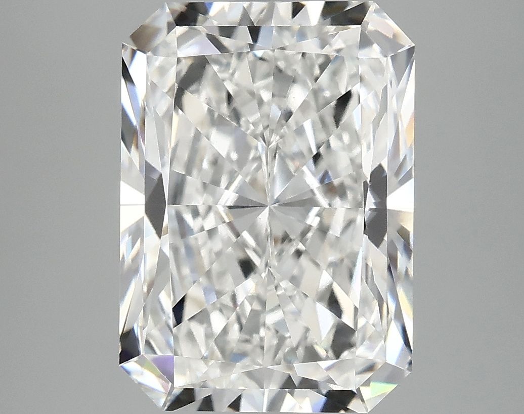 5.04 ct. radiant Lab Grown Diamond front image