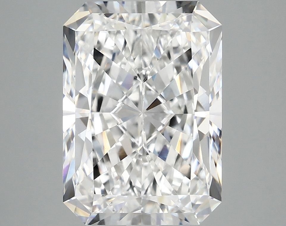 4.03 ct. radiant Lab Grown Diamond front image